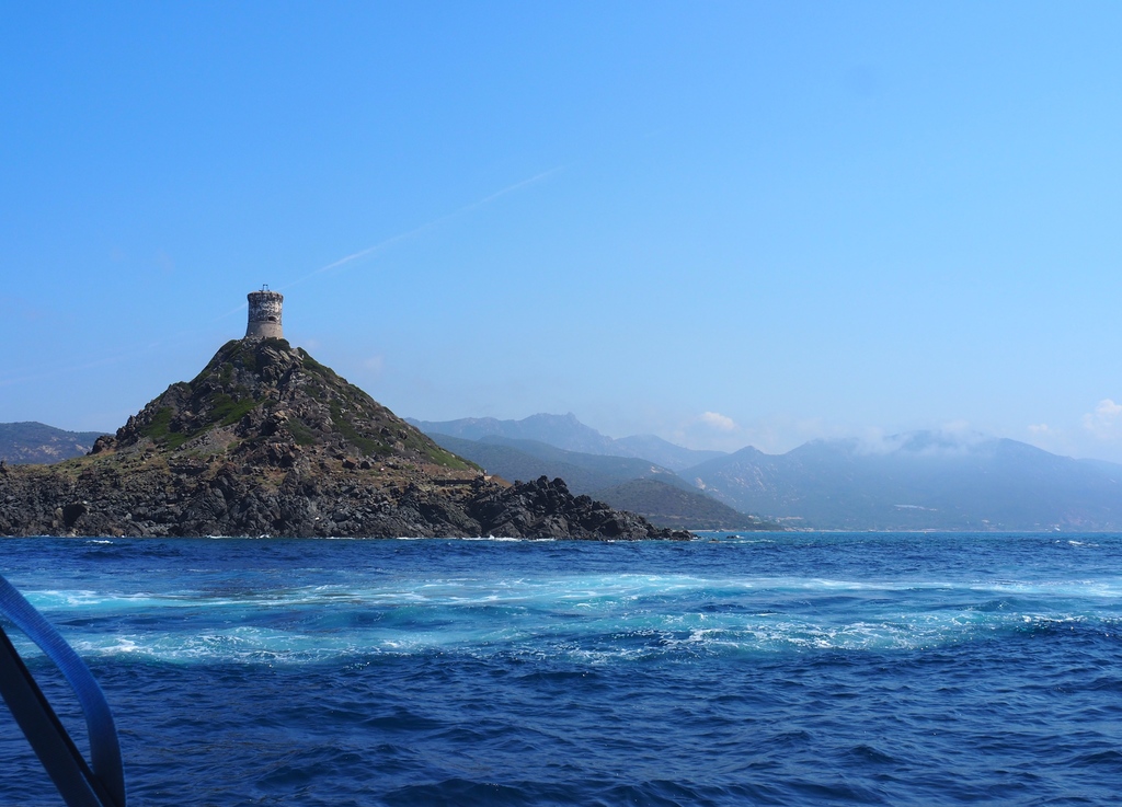 Tour génoise, îles sanguinaires en Corse