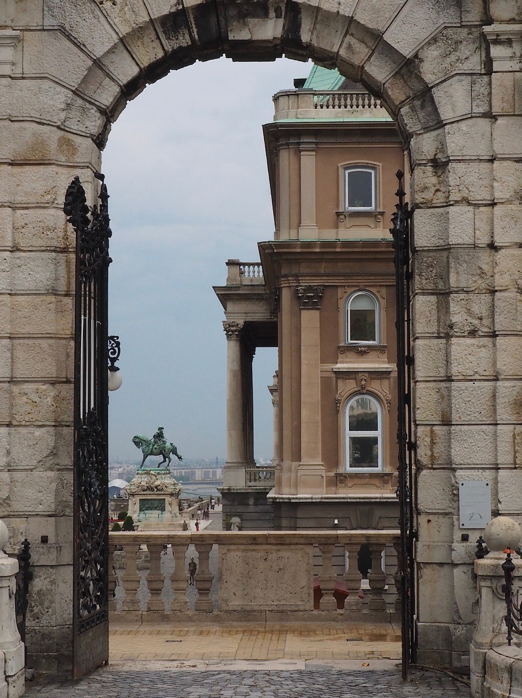Visite de Budapest en famille, itinéraire sur 5 jours. Balade dans le quartier du château - Palais Royal