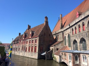 Balade le long du Dijver à Bruges