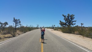On the road à Joshua Tree National Park, Californie